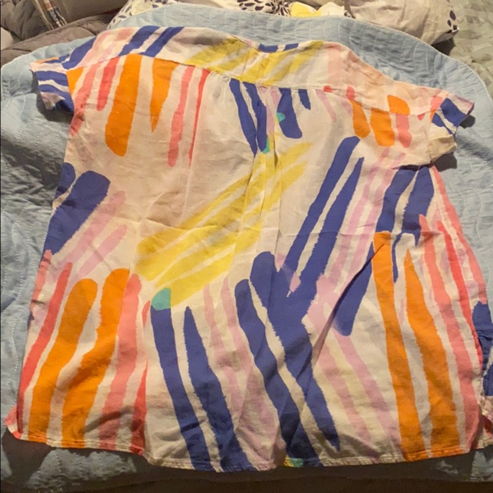 Cute & Colorful Top - Picture 3 of 3